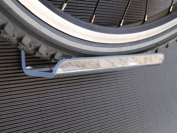 Wandhalter transparent für Gravel Bike - bike-caddie MG-E-P -poliert