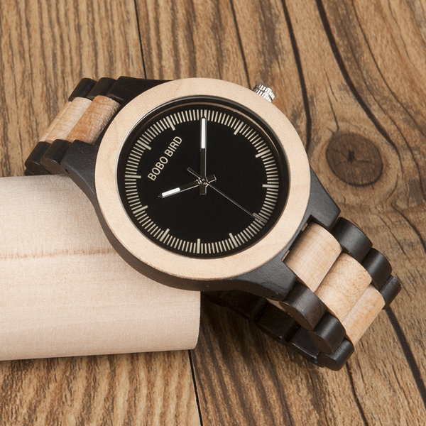 Holz Armbanduhr - Hell und Dunkel - schick kombiniert